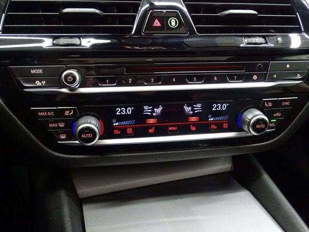 BMW 530i 135 kW image number 15