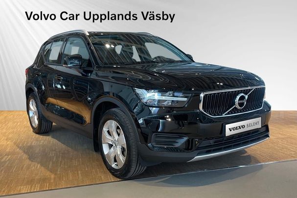 Volvo XC40 Momentum 111 kW image number 6