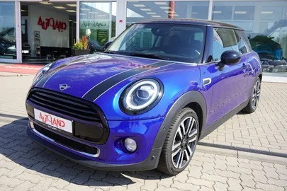 Car image 35