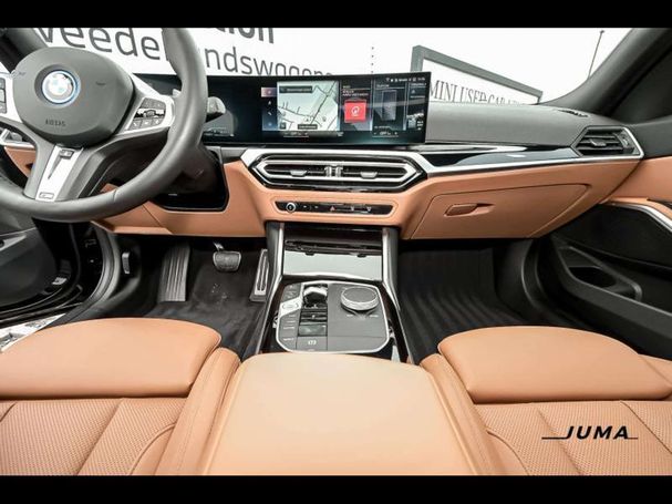 BMW 330e Touring 215 kW image number 6