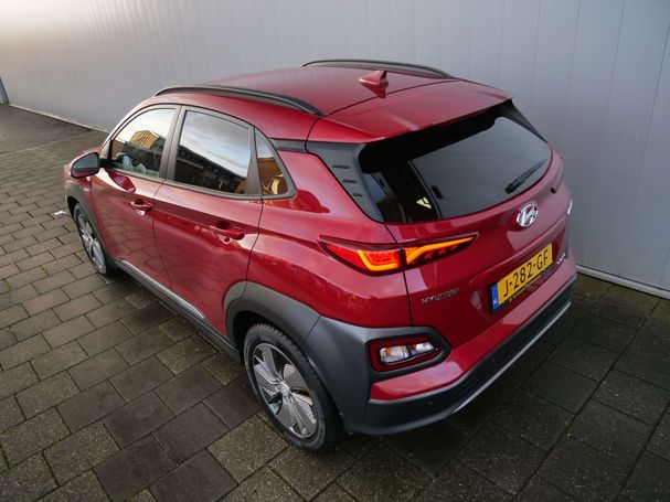 Hyundai Kona 64 kWh 150 kW image number 18