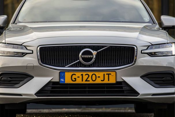 Volvo V60 T4 Momentum Pro 140 kW image number 4