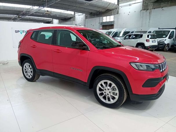 Jeep Compass 1.5 T4 96 kW image number 3