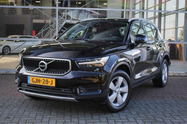 Volvo XC40 T3 Momentum 120 kW image number 1