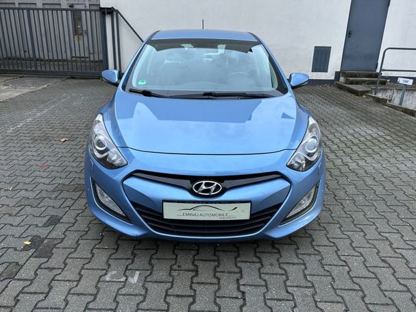 Hyundai i30 1.6 CRDI Style 94 kW image number 2