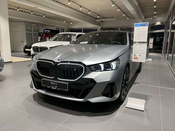 BMW i5 eDrive40 M Sport 250 kW image number 5