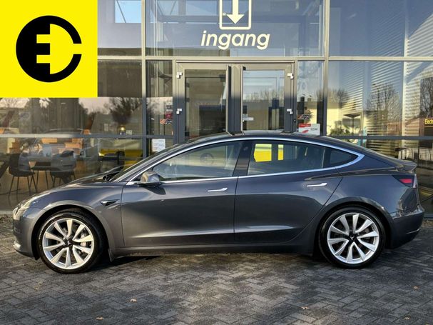 Tesla Model 3 Long Range AWD 258 kW image number 14