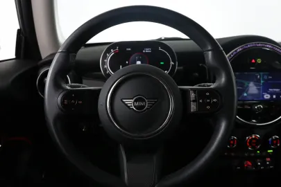 Car image 35