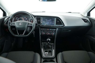 Car image 33