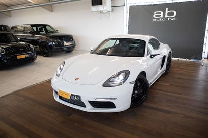 Car image 2