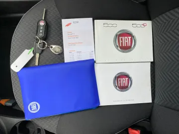 Car image 30