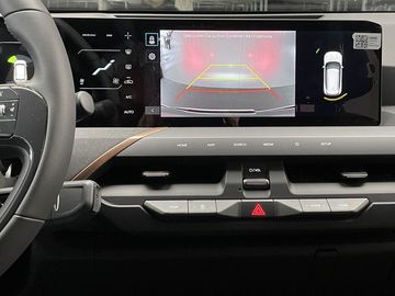 Car image 22