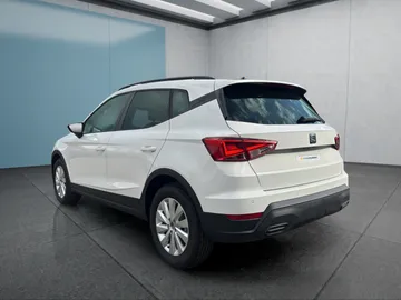 Car image 17