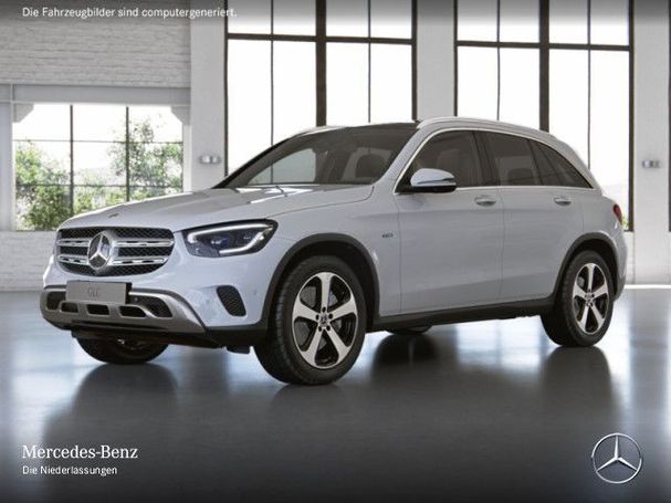 Mercedes-Benz GLC 300 e 235 kW image number 14