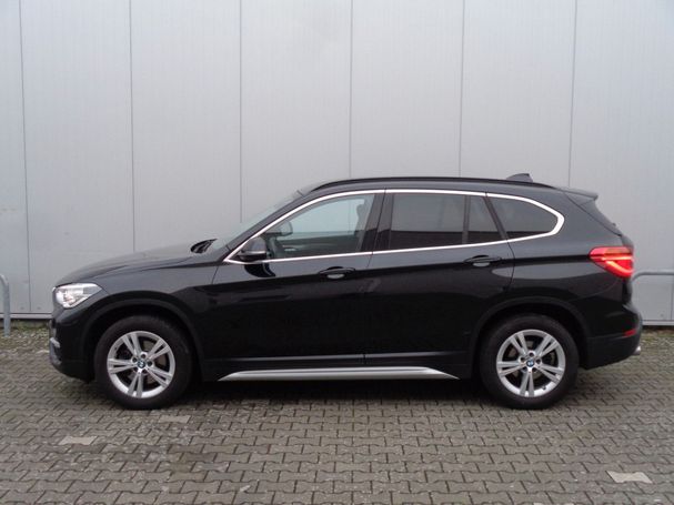 BMW X1 xDrive18d xLine 110 kW image number 5