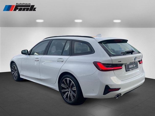 BMW 320d Touring Sport Line 140 kW image number 4