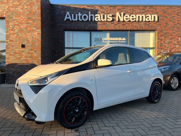 Toyota Aygo 53 kW image number 1