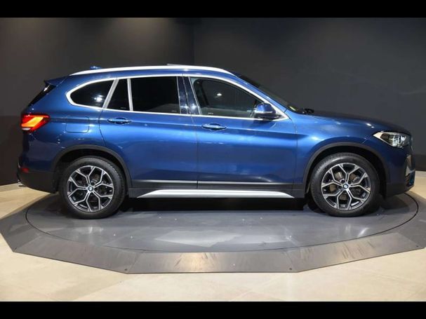 BMW X1 sDrive18d xLine 110 kW image number 6