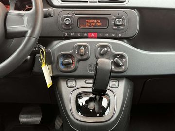 Car image 13