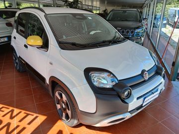 Car image 4