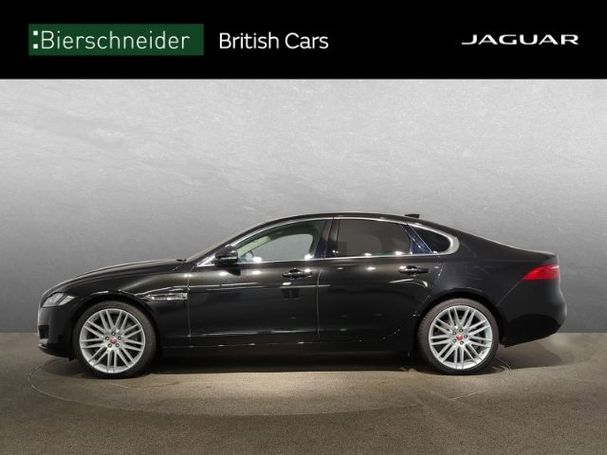 Jaguar XF 30t Portfolio 221 kW image number 5