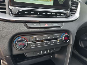 Car image 36