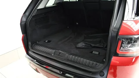 Car image 30