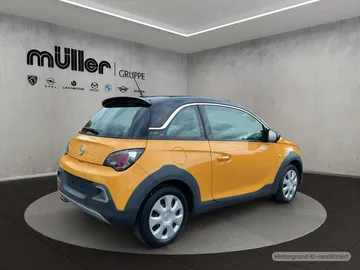 Car image 2