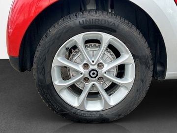 Car image 24