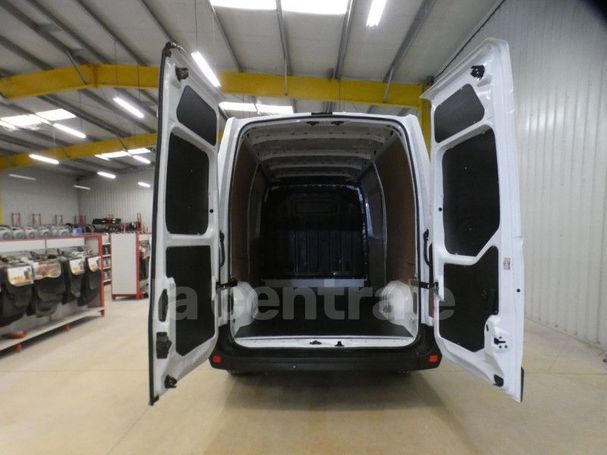 Renault Master DCi 130 96 kW image number 9