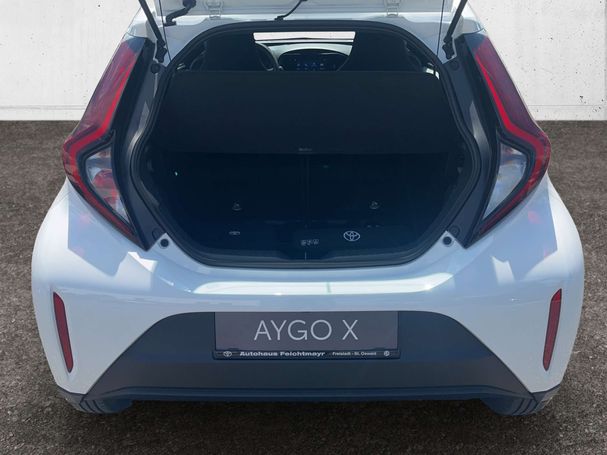 Toyota Aygo X 1.0 VVT-i 53 kW image number 5