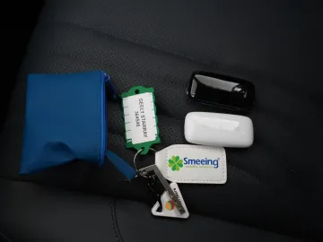 Car image 41
