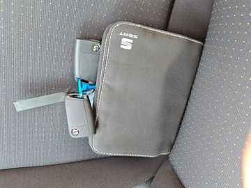 Car image 49