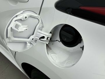 Car image 37