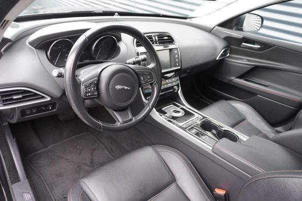 Jaguar XE 20d 132 kW image number 11