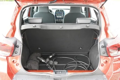 Car image 31