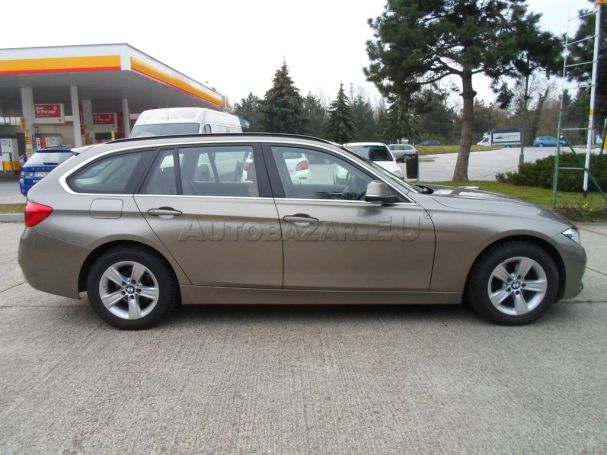 BMW 320d Touring xDrive 140 kW image number 2