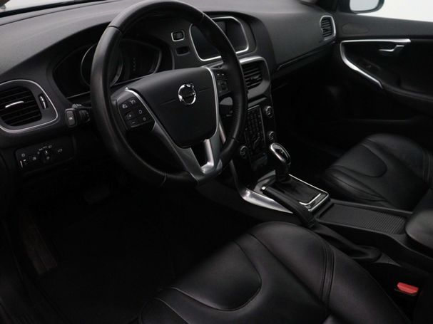 Volvo V40 T2 90 kW image number 4