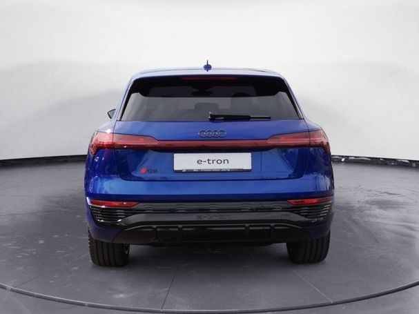 Audi Q8 50 quattro e-tron S-line 250 kW image number 4