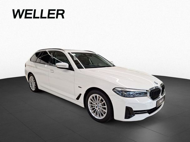 BMW 530 Touring xDrive 215 kW image number 3