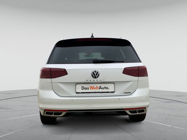 Volkswagen Passat Variant 2.0 TDI Elegance 4Motion DSG 147 kW image number 6