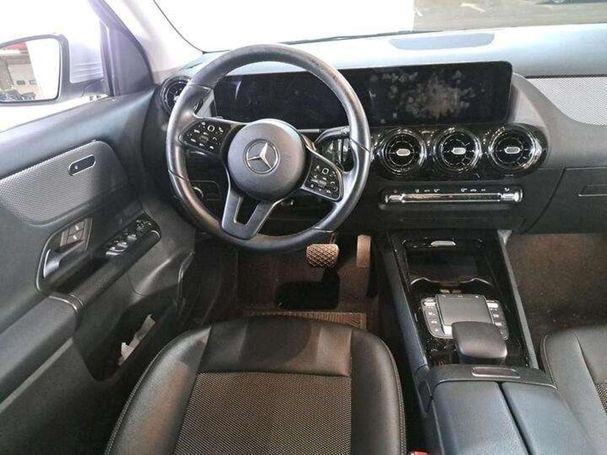 Mercedes-Benz GLA 180 85 kW image number 6