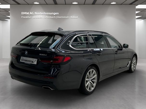 BMW 530d Touring M 210 kW image number 3