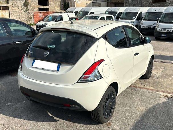 Lancia Ypsilon 51 kW image number 3