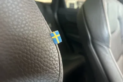 Car image 35