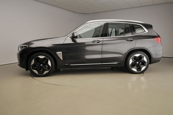 BMW iX3 210 kW image number 5