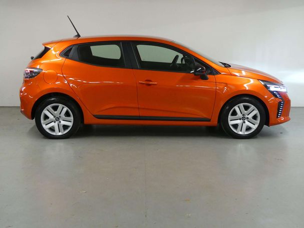 Renault Clio TCe 90 66 kW image number 6