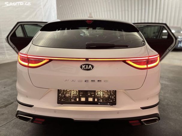 Kia ProCeed GT 150 kW image number 16