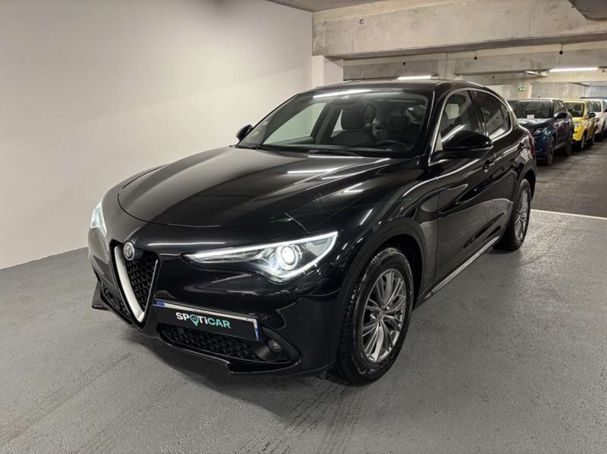 Alfa Romeo Stelvio 2.2 Diesel AT8 Super 119 kW image number 1