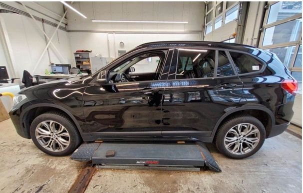 BMW X1 20d xDrive 140 kW image number 4